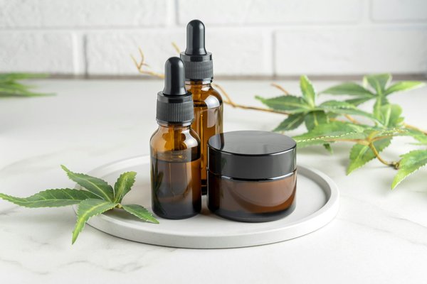 Les cosmétiques cbd peau : un soin révolutionnaire pour votre épiderme